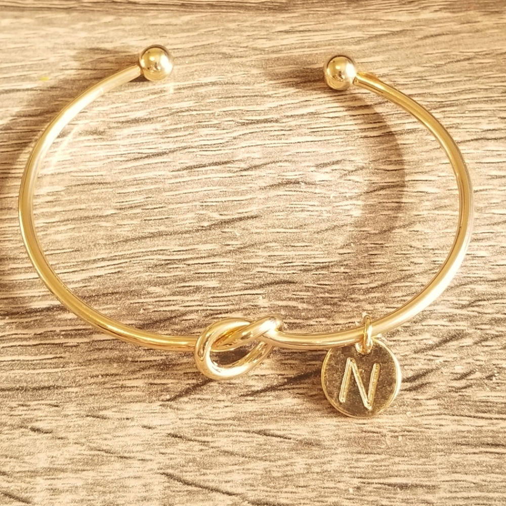 CLEARANCE! Gold Plated Letter N Charm Bracelet